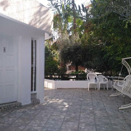 Mystery Shack Hostel Λεμεσός Εξωτερικό φωτογραφία