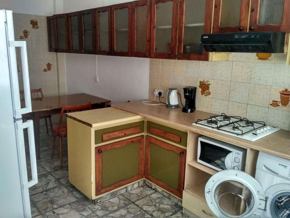 Mystery Shack Hostel Λεμεσός Εξωτερικό φωτογραφία
