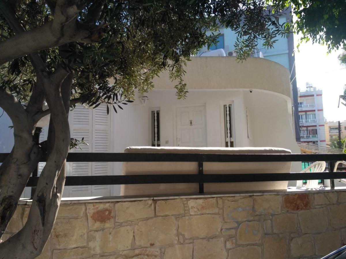 Mystery Shack Hostel Λεμεσός Εξωτερικό φωτογραφία